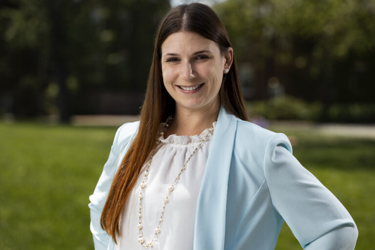 Niki Nielsen featured image background