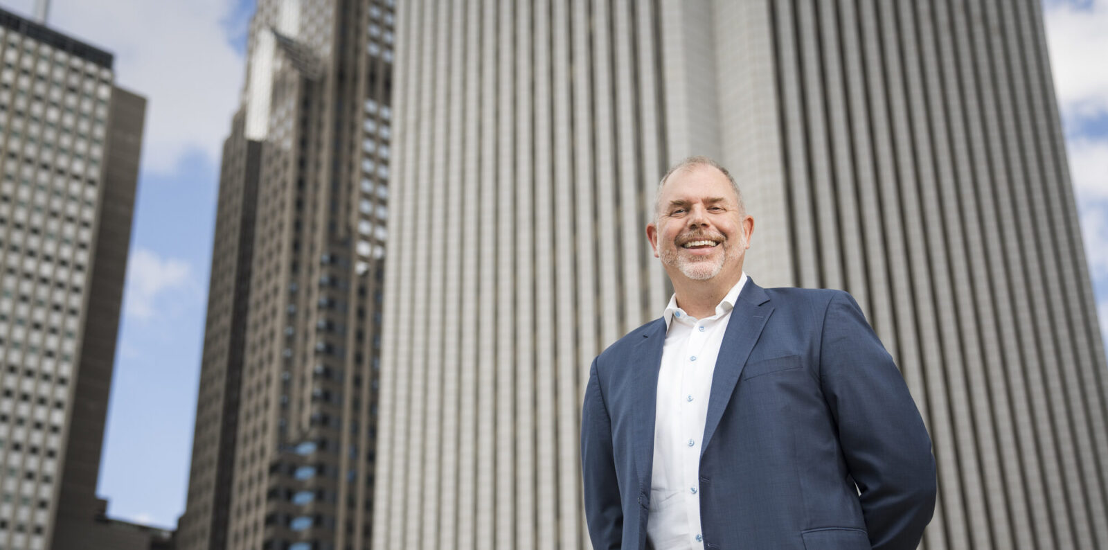 Alumnus Co-Authors Book on Leading Through Disruption